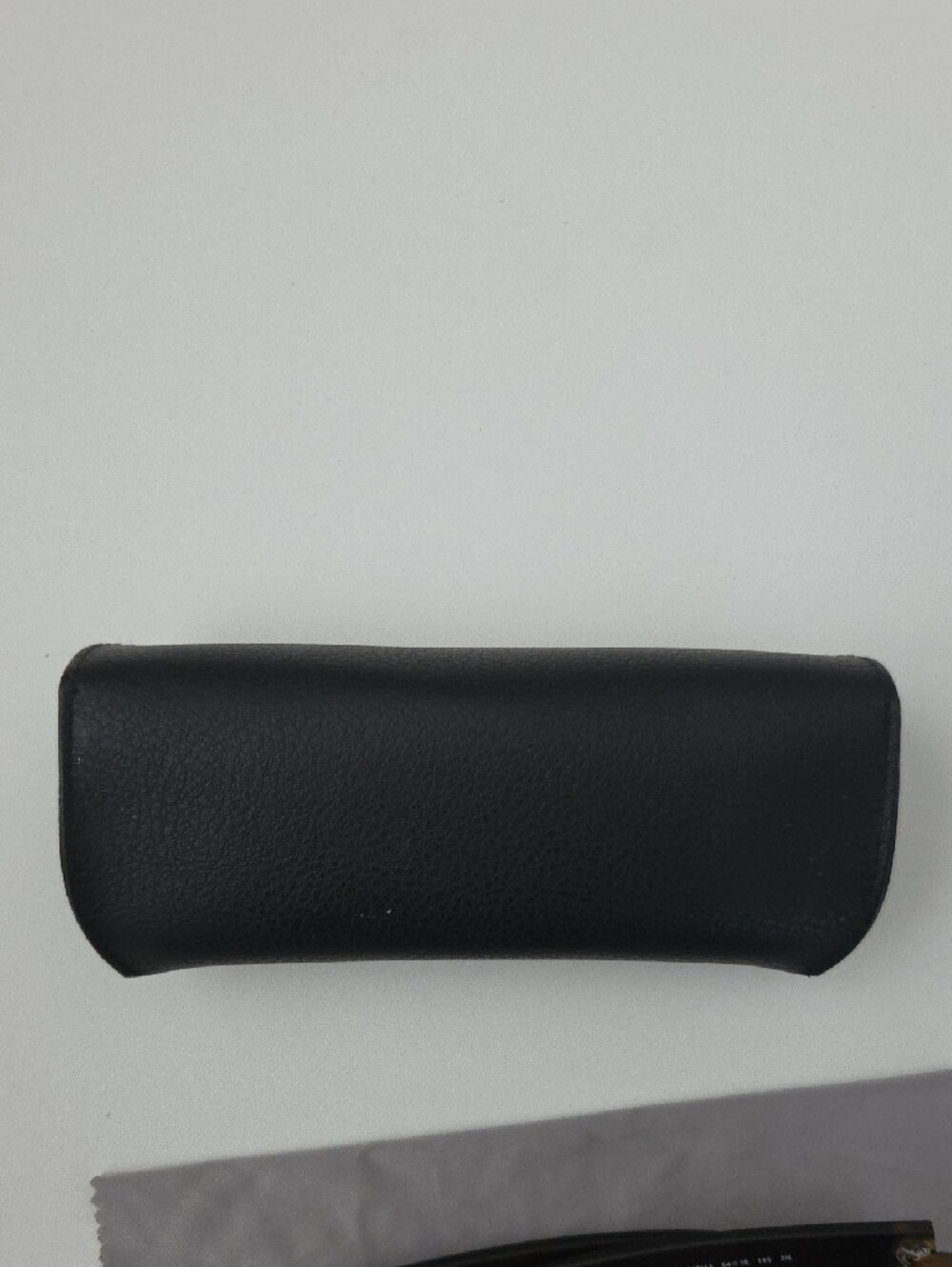 Ray-Ban Brown and Black Sunglasses with Case and Cloth - Picture 6 of 7